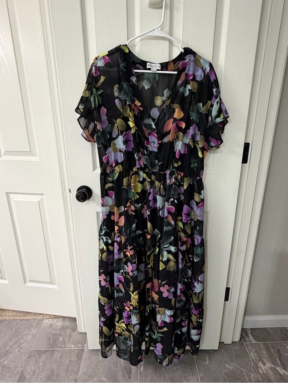 Ava & Viv Black Floral Midi Dress
